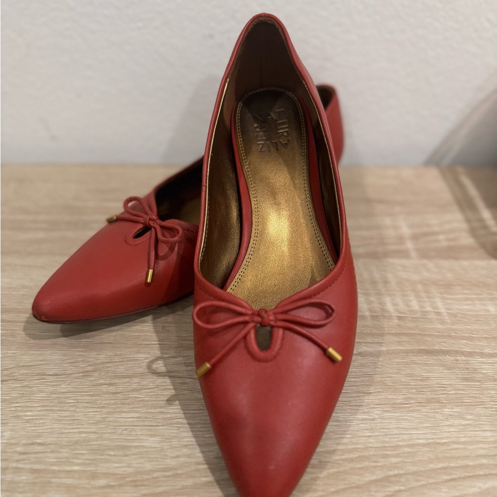 Naturalizer Pointed Toe Red Ballet Flats with Bow
